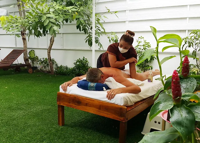 Pensión Barefeet Naturist (adults Only)