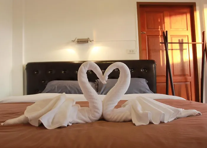Barefeet Naturist (adults Only) Bangkok